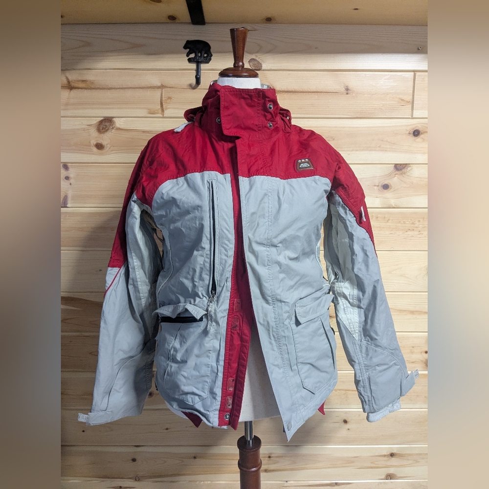 686 Women's Medium Ski Jacket Coat Outerwear Red/Gray Vtg